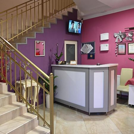 Hotel " Boutique " Uzhhorod Exterior foto