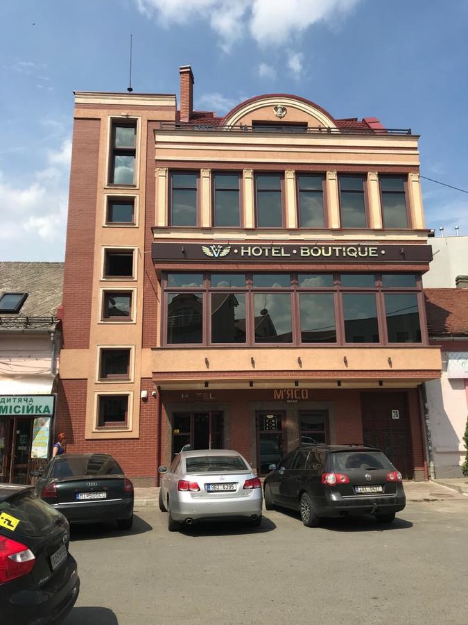 Hotel " Boutique " Uzhhorod Exterior foto